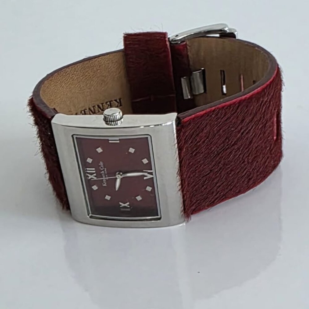 KENNETH COLE WATCH! - Picture 3 of 15